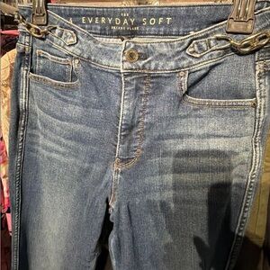 White House Black Market Everyday Soft Straight Leg Jeans